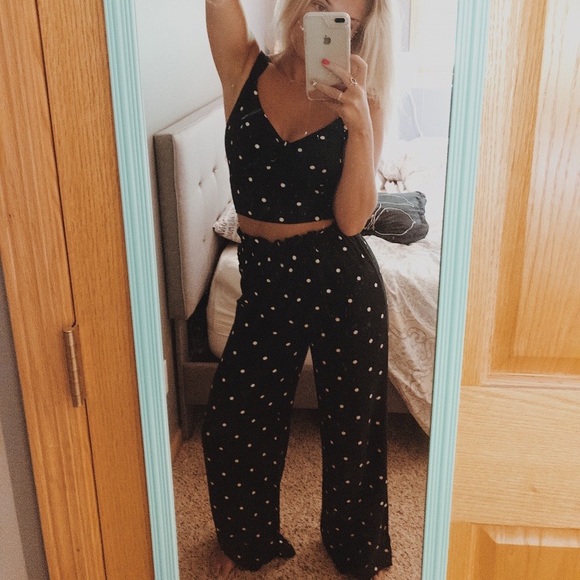 Aeropostale Tops - 2 piece polka dot set